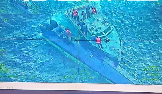 EN UNA OPERACIÓN MARÍTIMA SE ASEGURA SEMISUMERGIBLE CON PRESUNTA COCAÍNA EN LAS COSTAS DE COLIMA