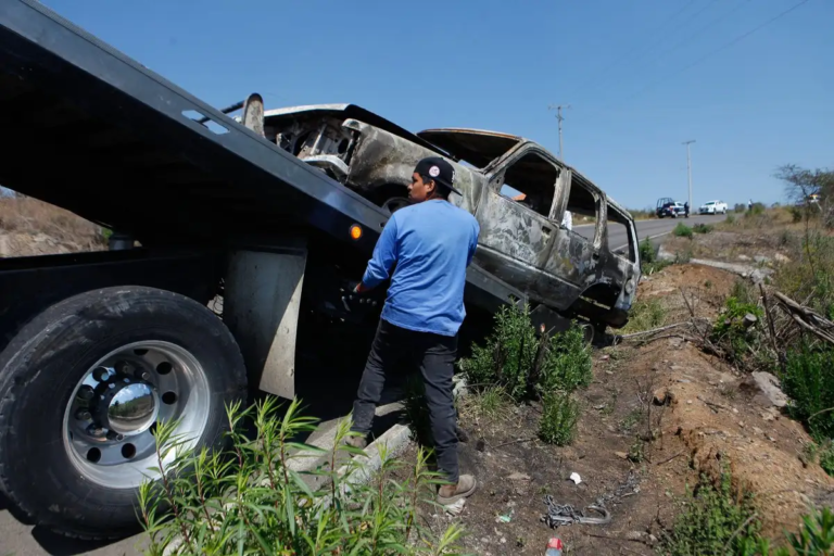 Halla la FGR documentos de la ‘narconómina’ de ‘El Mencho’