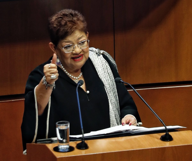 Nombra Ernestina Godoy a 11 nuevos fiscales; 6 son mujeres