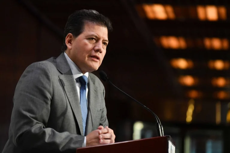 Proyecto de dictamen de reforma electoral de Sheinbaum ya está en Comisiones Unidas de Diputados