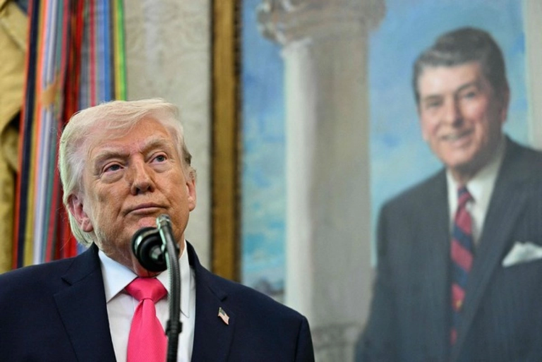 Popularidad de Trump cae a nuevo mínimo de 36%, tras ofensiva en Irán y alza de combustible