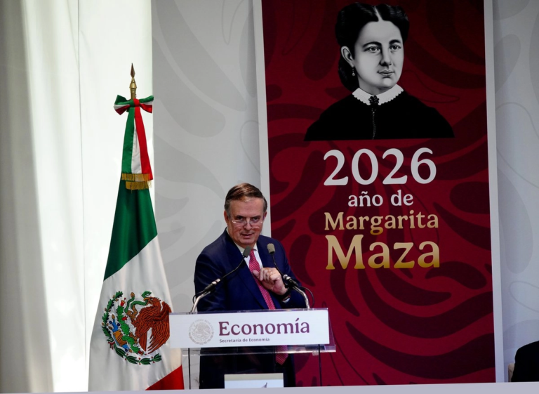 Reducir dependencia en el sector farmacéutico y cárnico es prioritario en revisión del T-MEC: Ebrard