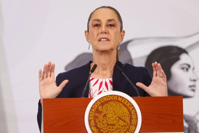 Sheinbaum anuncia plan para digitalizar aduanas