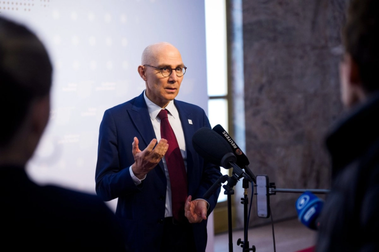 Volker Türk, Alto Comisionado de DH de la ONU, confirma visita a México y reunión con Sheinbaum