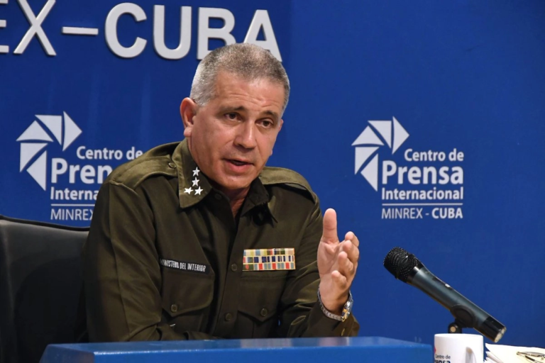 Califica Cuba de hipócritas amenazas de Donald Trump