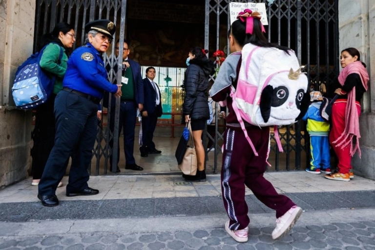 Ciclo escolar 2025-2026 se mantiene sin cambios; clases terminarán el 15 de julio